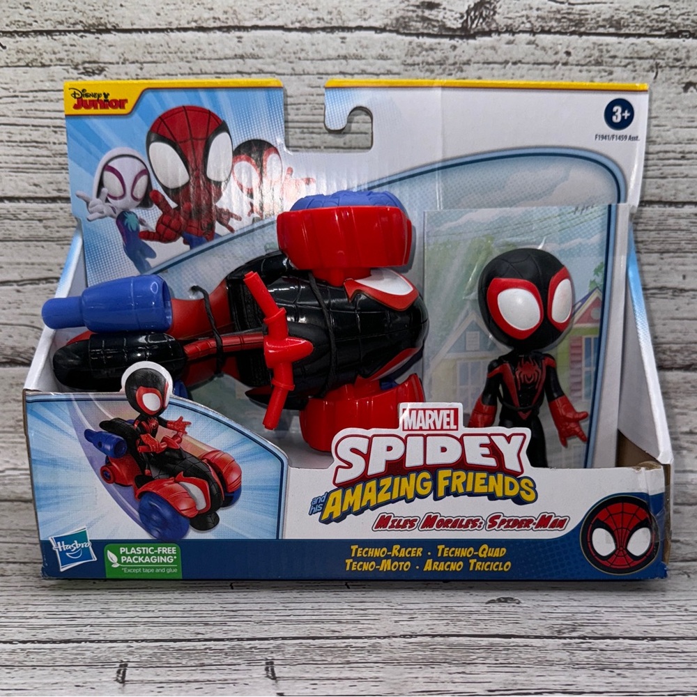 Marvel Spidey and His Amazing Friends Miles Morales Figurine & Techno Racer